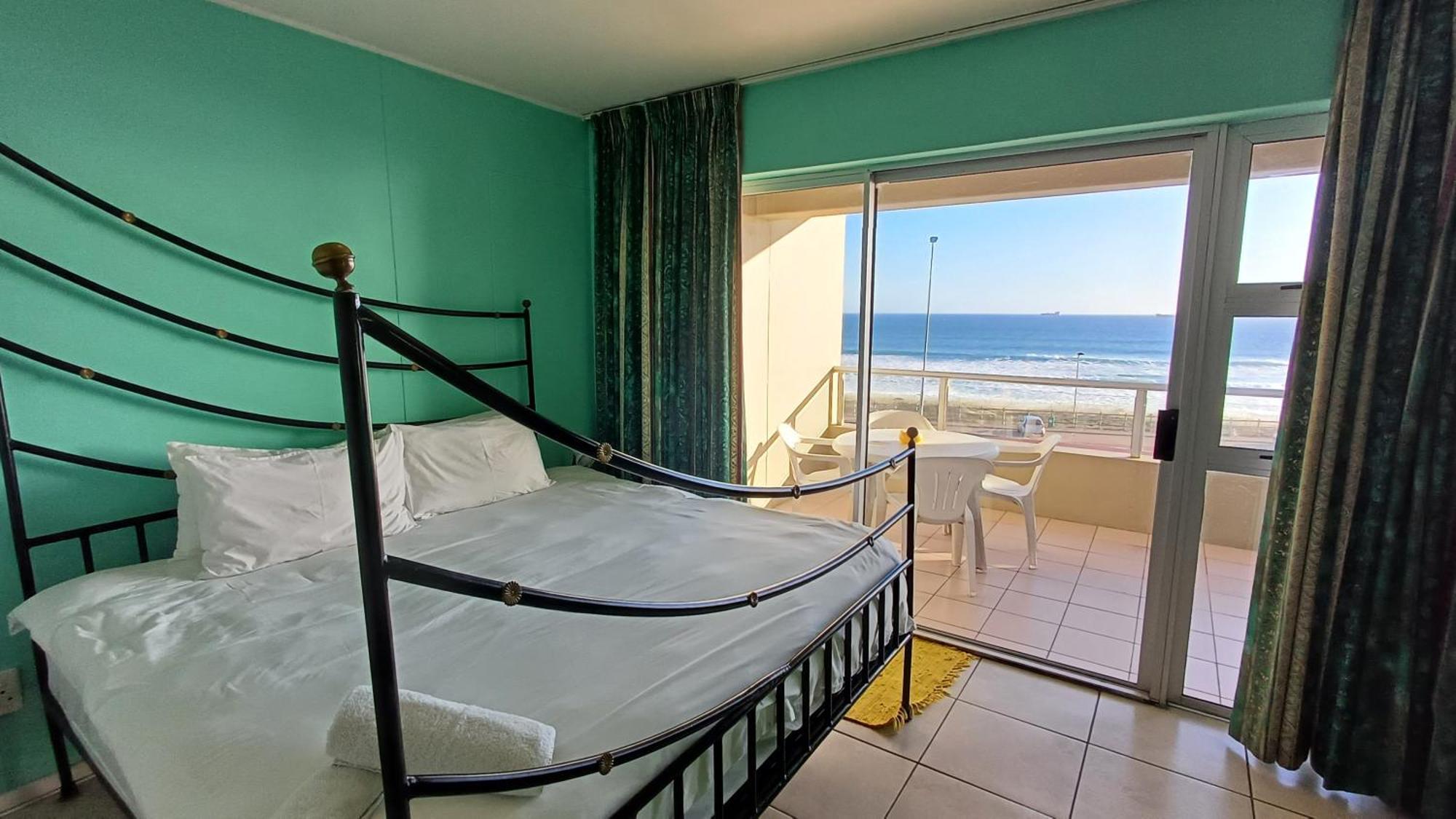 Cape Town Beachfront Accommodation In Blouberg Bloubergstrand Exterior photo